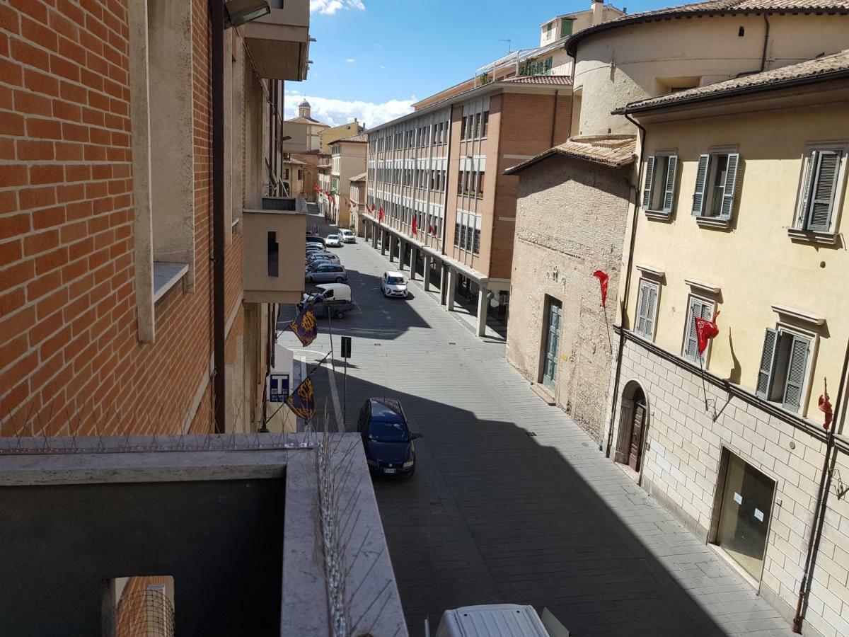 Affittacamere Umberto I Foligno Exterior photo
